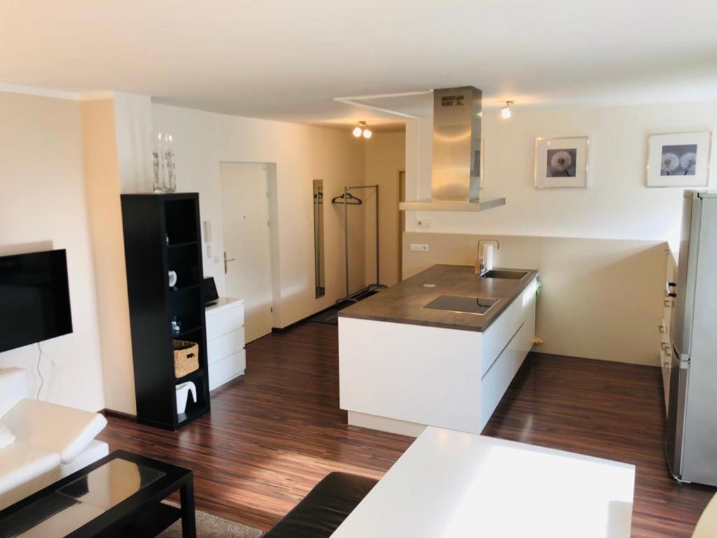 25H Garden Apartment Plus Private Beach 滨湖新锡德尔 外观 照片