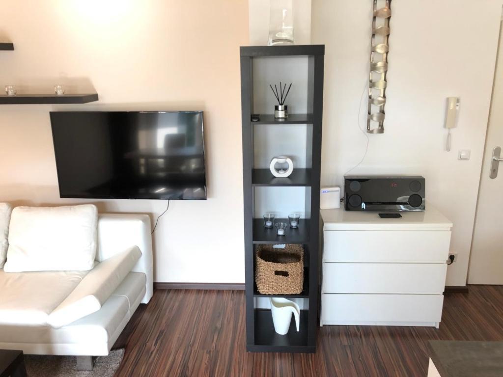 25H Garden Apartment Plus Private Beach 滨湖新锡德尔 外观 照片